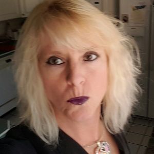 Meet your Posher, Joanna